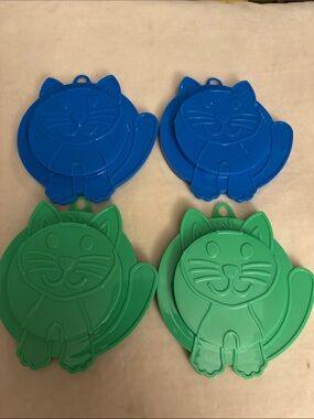 Set of 4 Kitty Kap Cat Food Can Covers